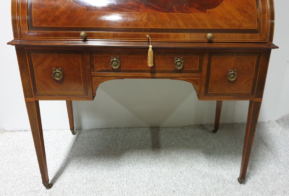 Superb Mahogany Cylinder Bureau View III