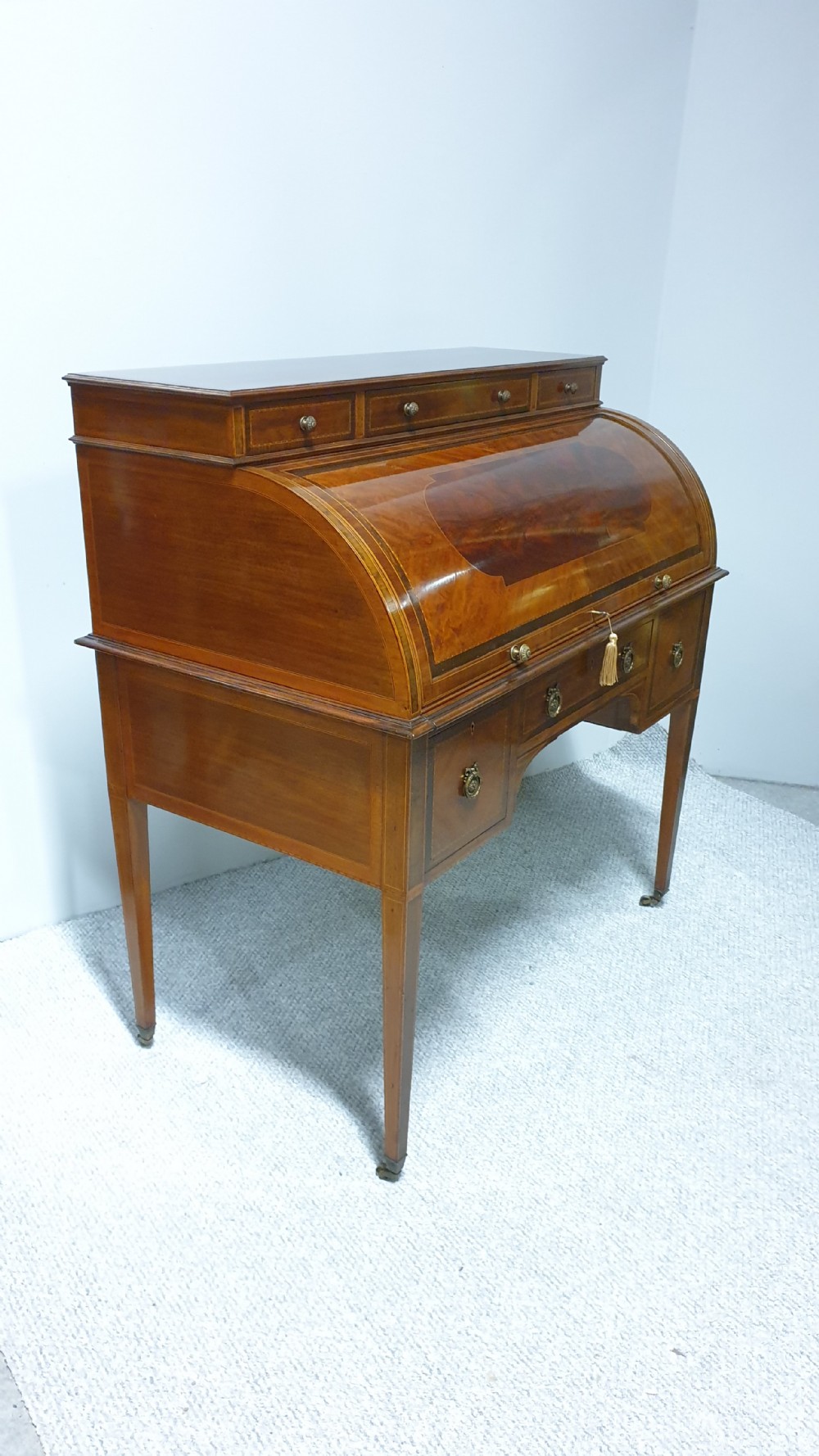 Superb Mahogany Cylinder Bureau View XII