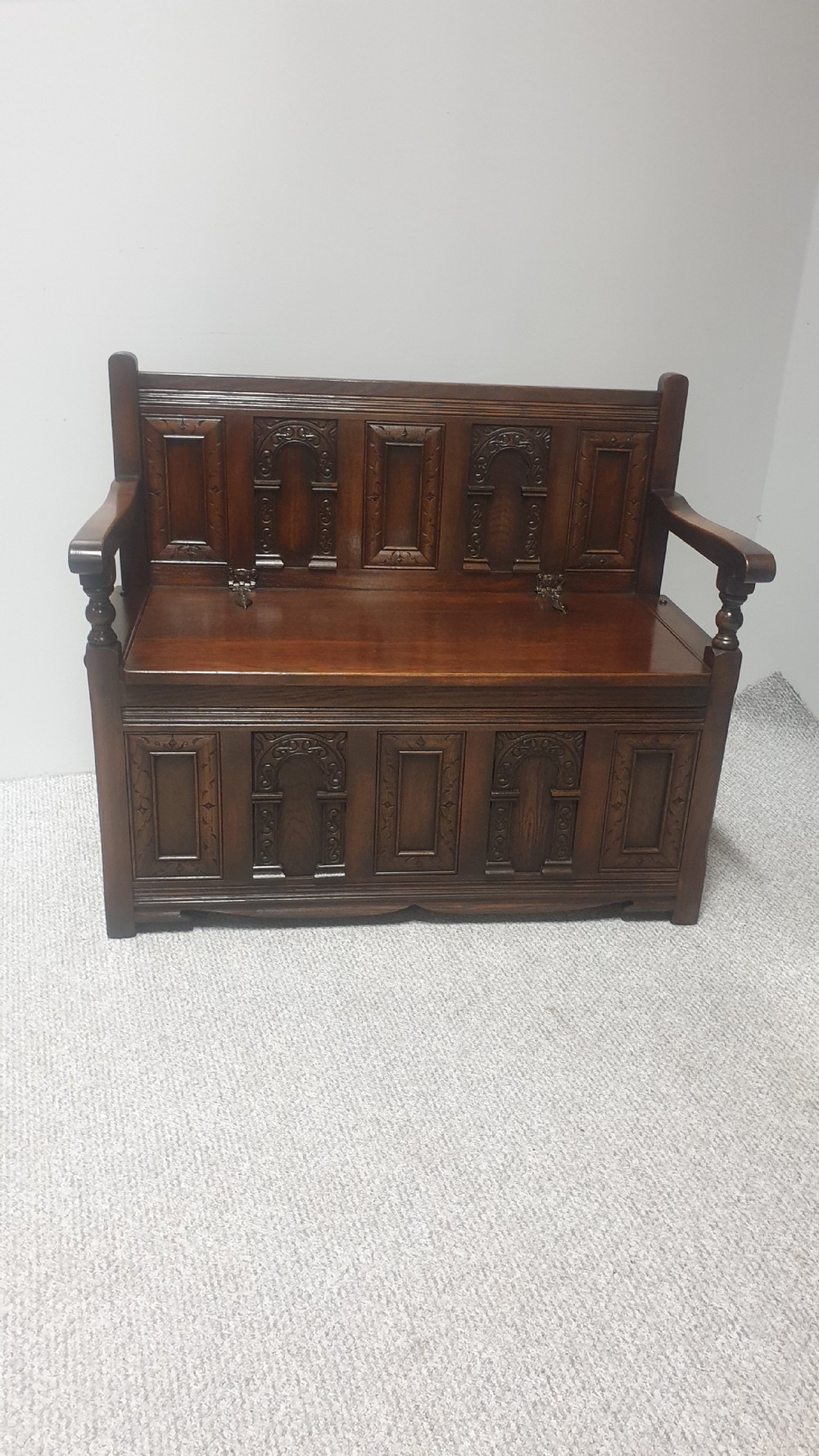 Oak Monks Bench