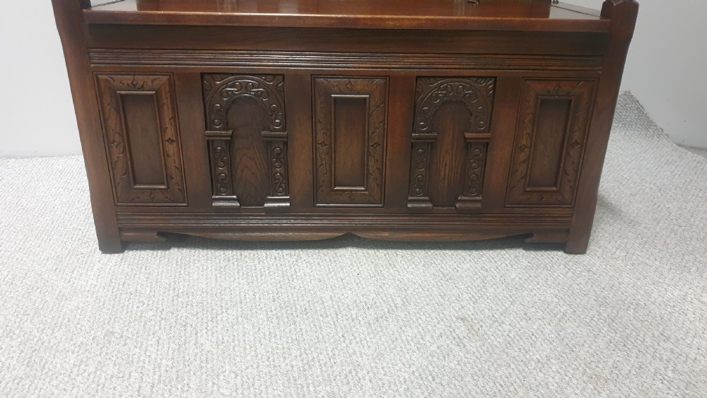 Oak Monks Bench View III