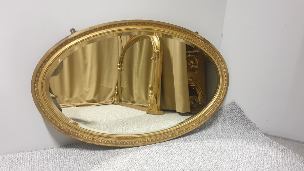 Victorian Oval Gilt Mirror