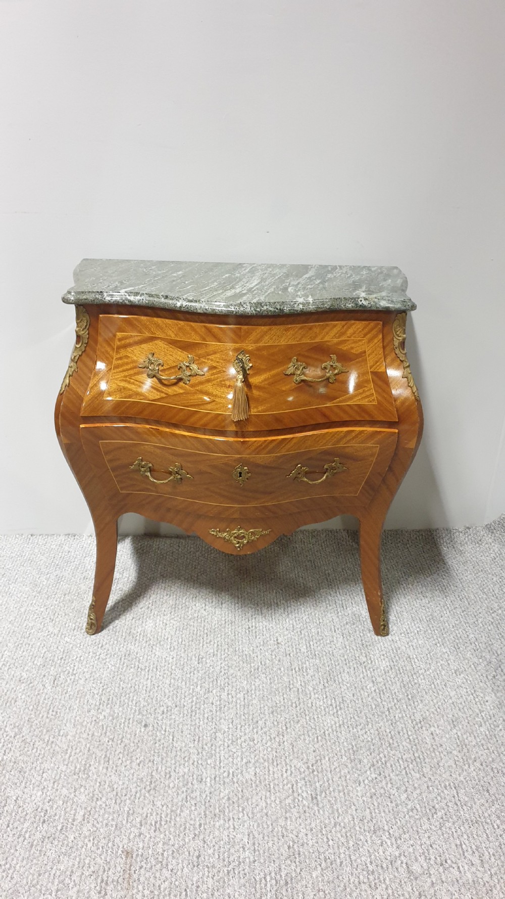 Very Good French Bombe Commode Chest of Drawers View II
