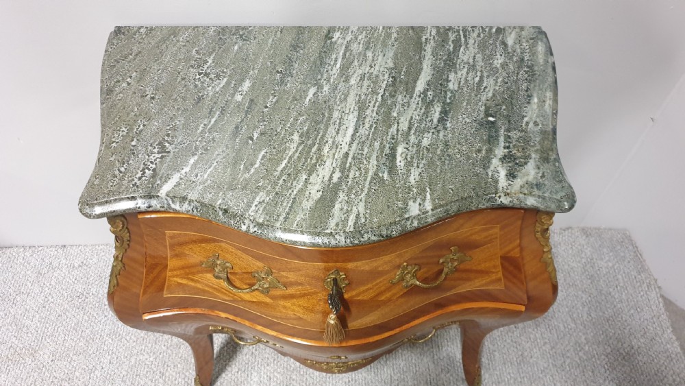 Very Good French Bombe Commode Chest of Drawers View VIII