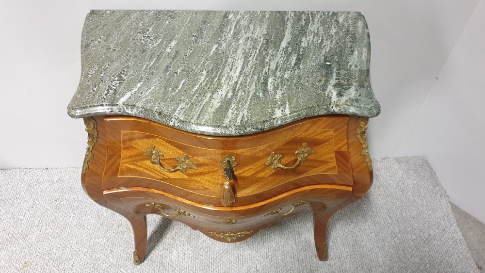 Very Good French Bombe Commode Chest of Drawers View IX