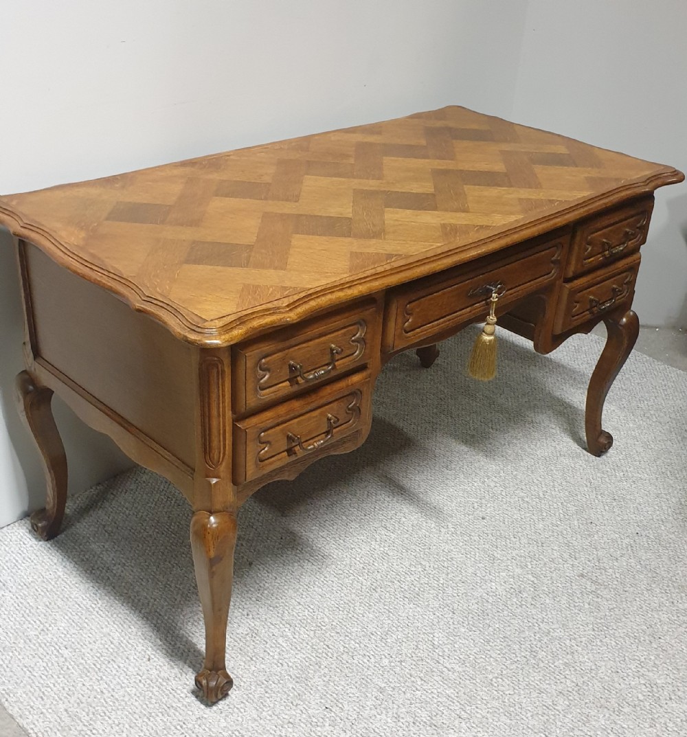 Very Nice Freestanding French Oak Kneehole Desk