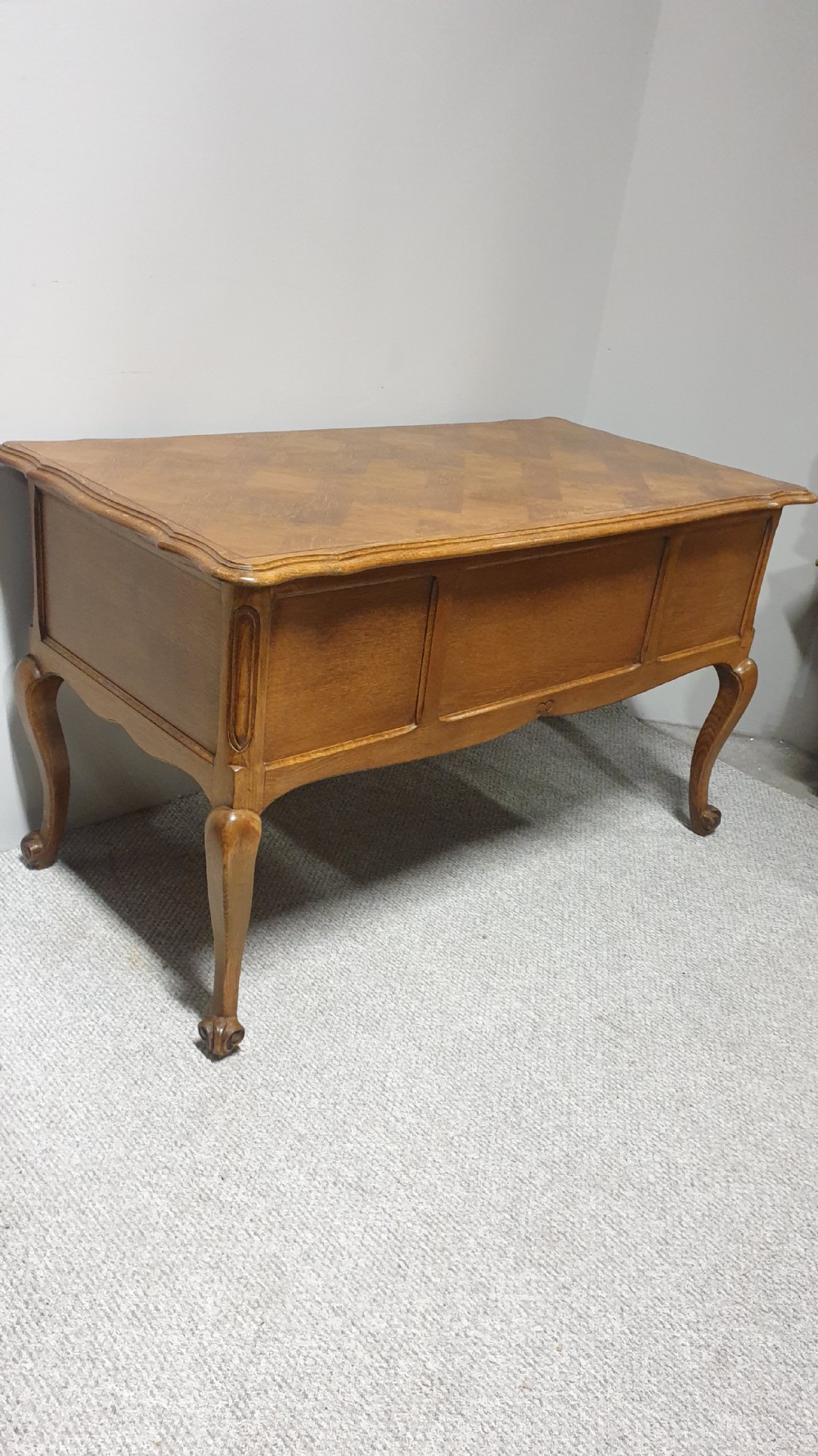 Very Nice Freestanding French Oak Kneehole Desk View IX