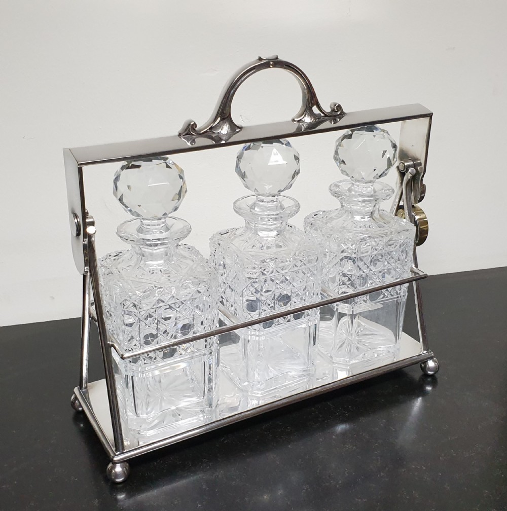 Super Silver Plate Tantalus