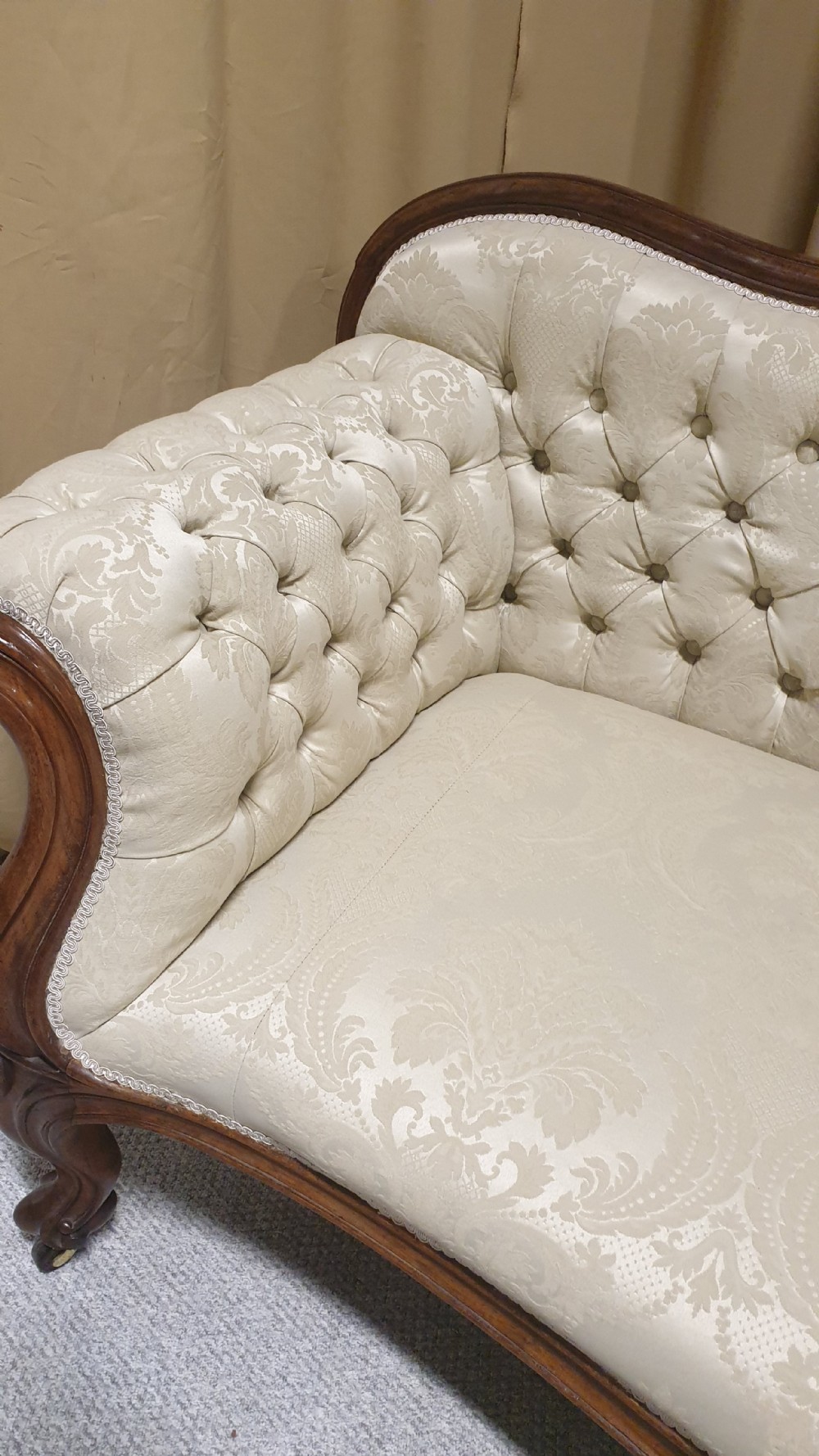 Outstanding Victorian Cameo Backed Mahogany Sofa View VI