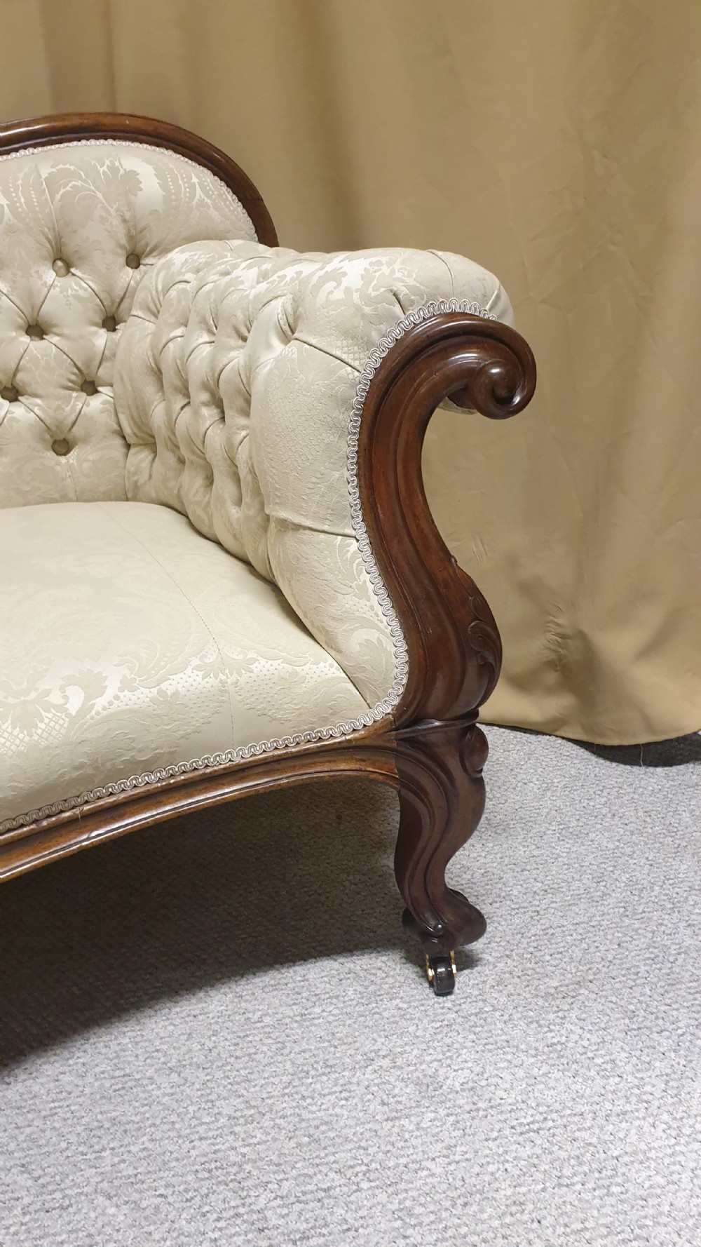 Outstanding Victorian Cameo Backed Mahogany Sofa View VIII