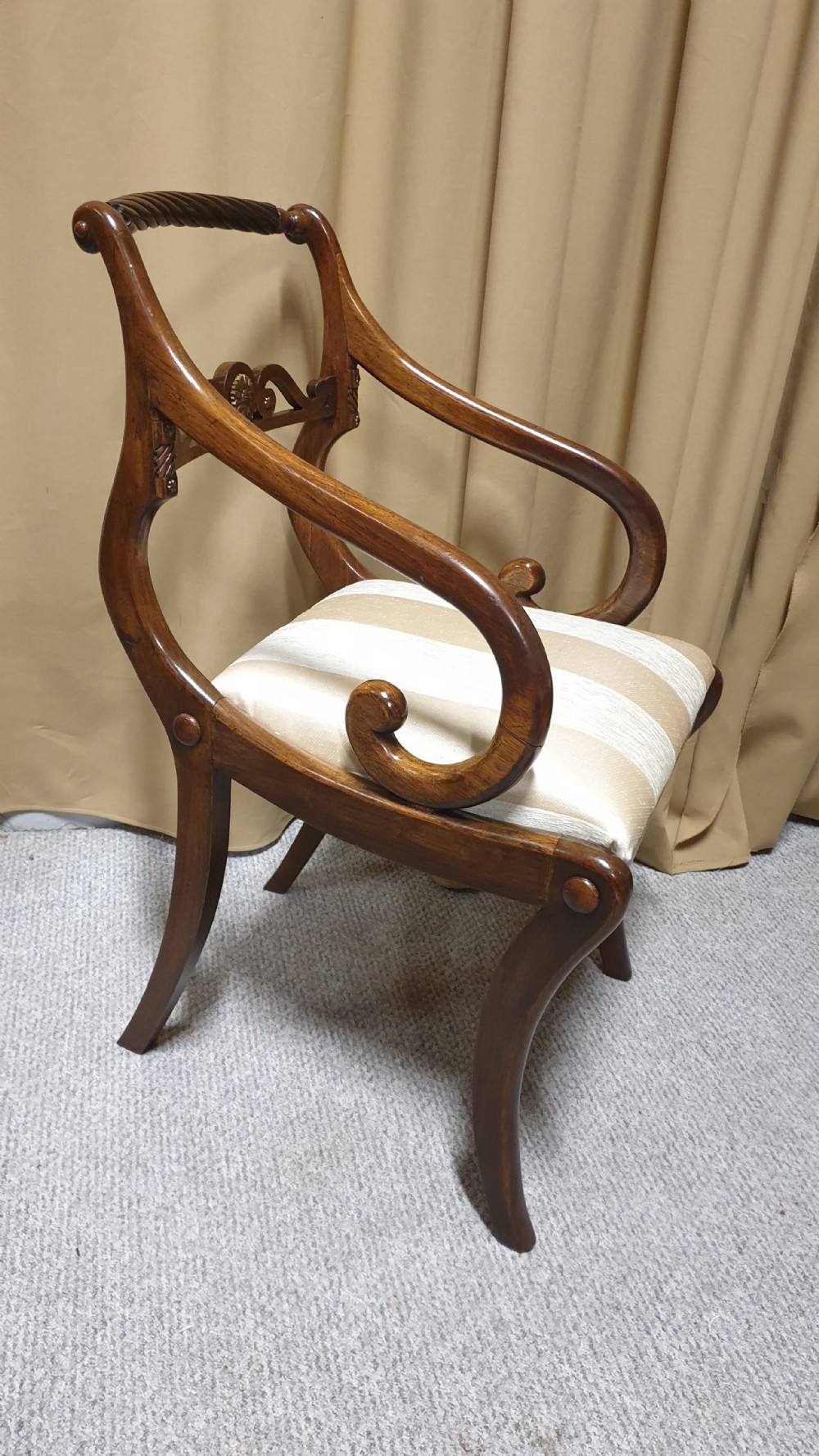 Outstanding Set Eight Mahogany Dining Chairs View VII