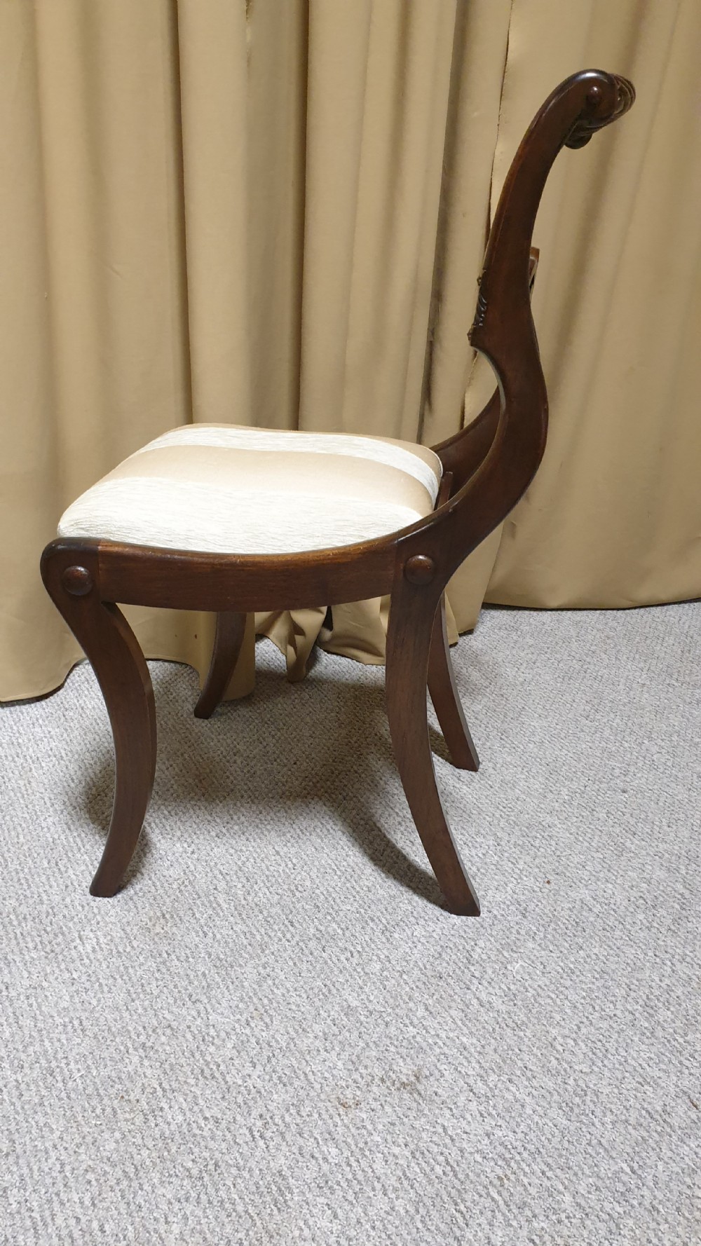 Outstanding Set Eight Mahogany Dining Chairs View XIV