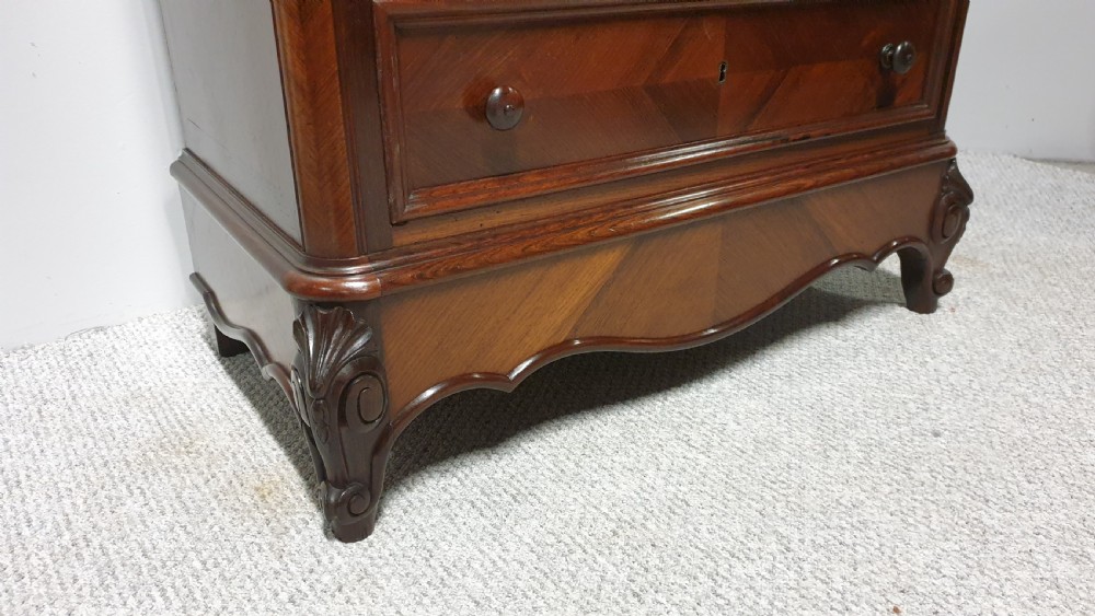 Superb French Rosewood Semanier Chest of Drawers View XII
