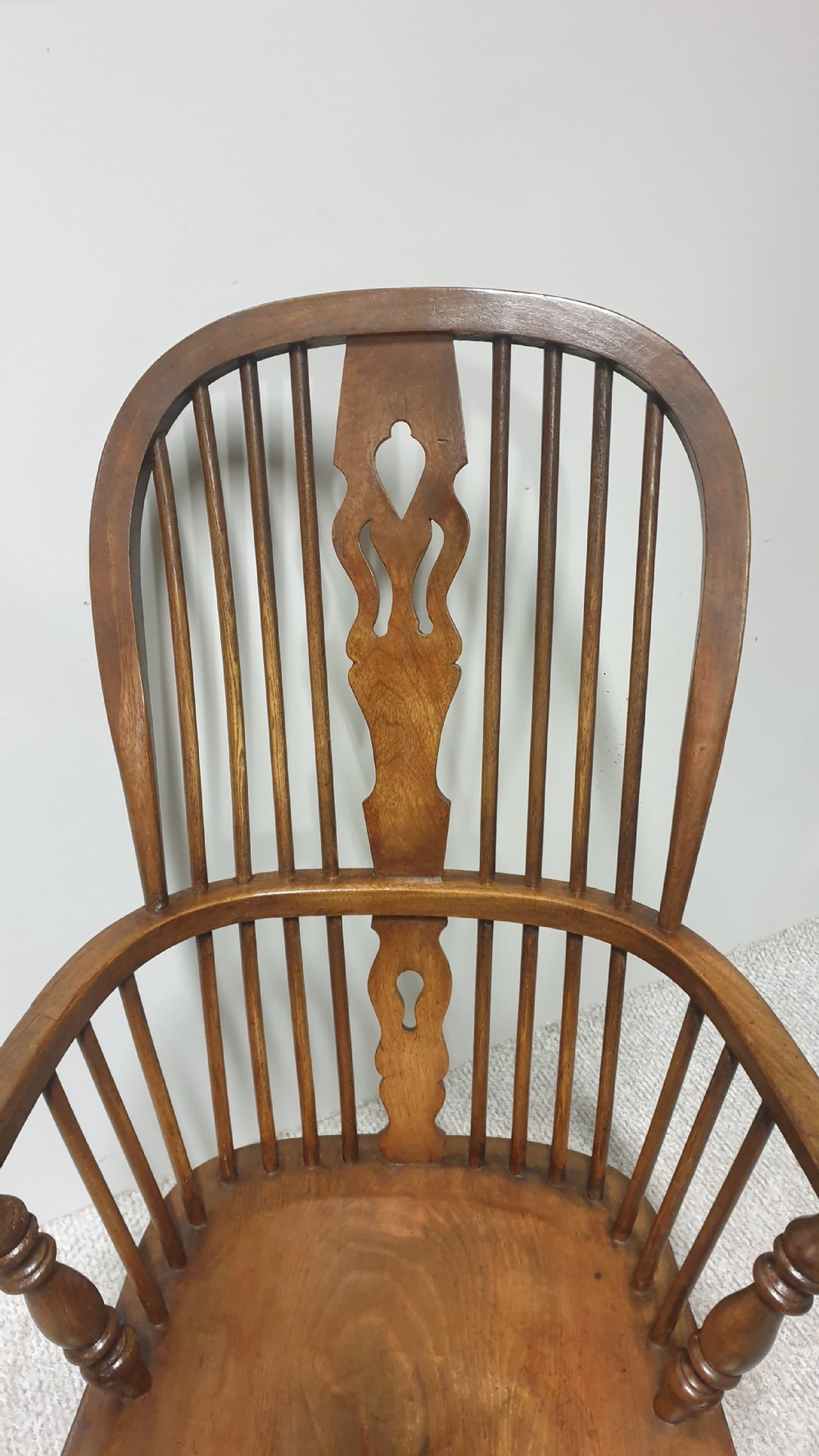 Ash and Elm Windsor Chair View IV