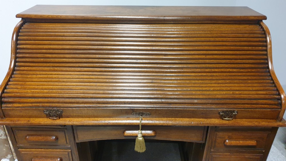 Good English Oak Roll Top Desk View III