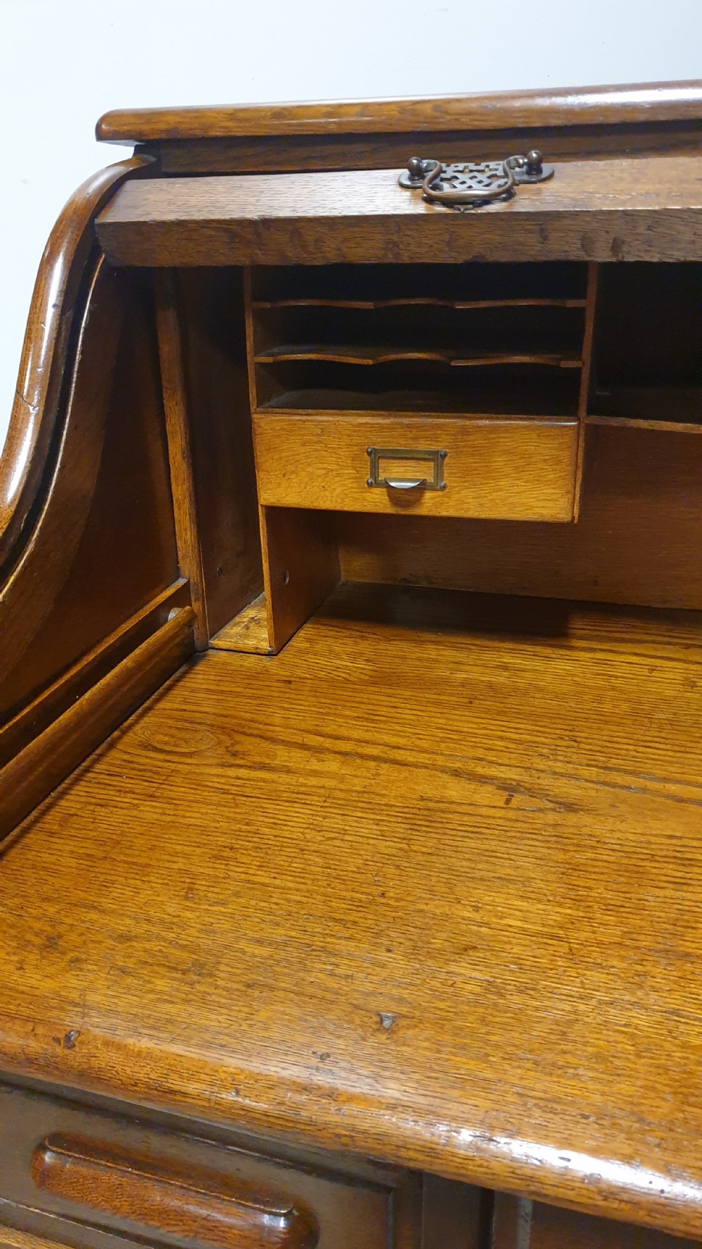 Good English Oak Roll Top Desk View VI