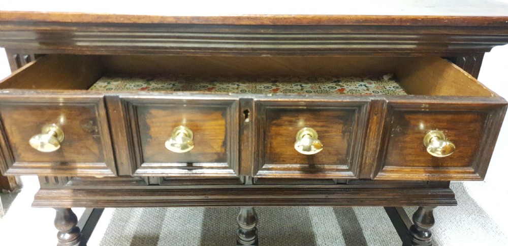 Good Period Oak Chest of Drawers Server View III
