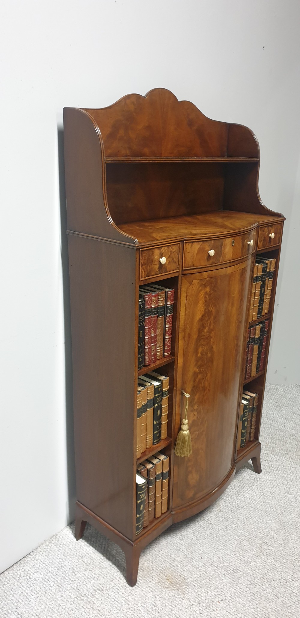 Superb Mahogany Bookcase Cabinet View V