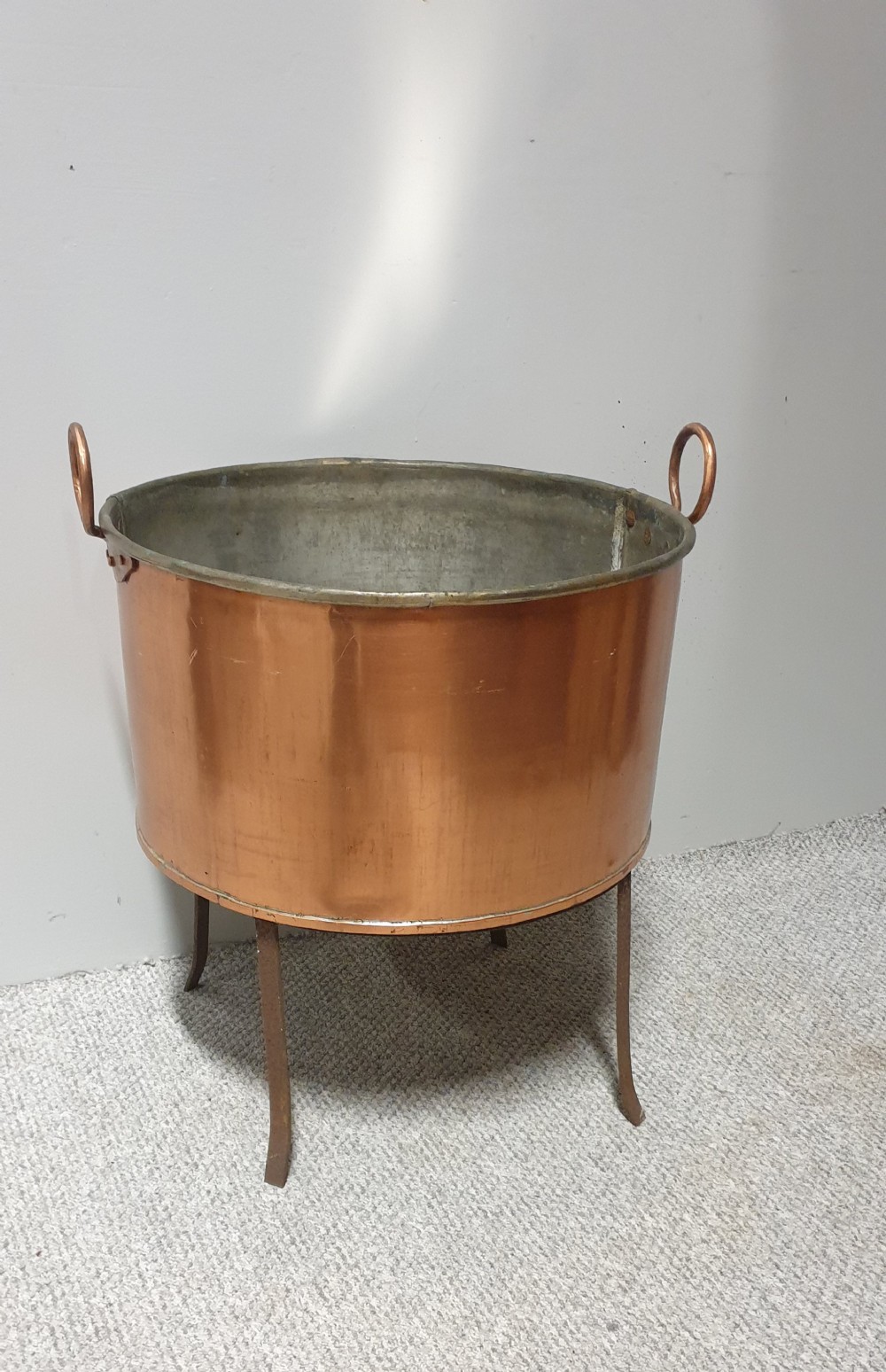 Copper Log Bin Jardinere on Stand