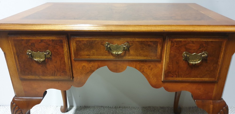 Burr Walnut Dressing Table Lowboy View XIII