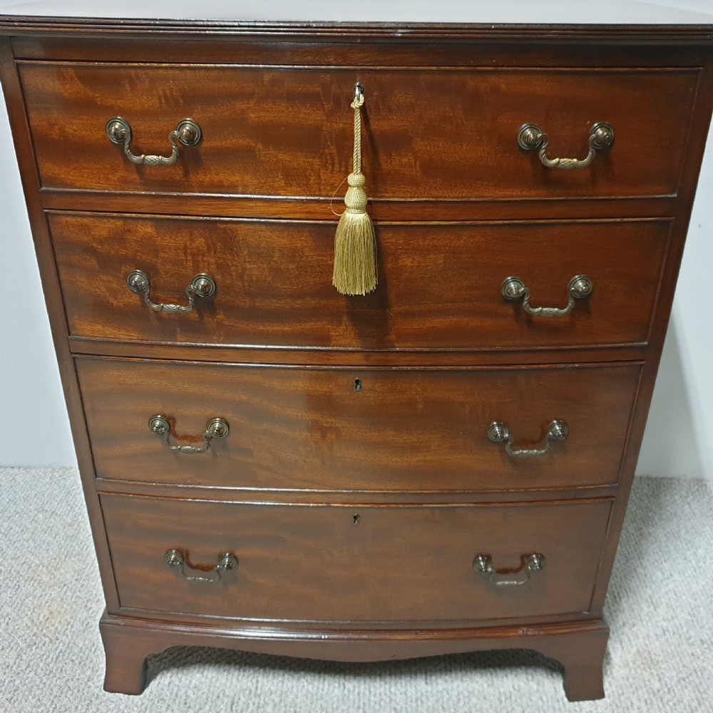 Small Edwardian Mahogany Chest of Drawers View IV