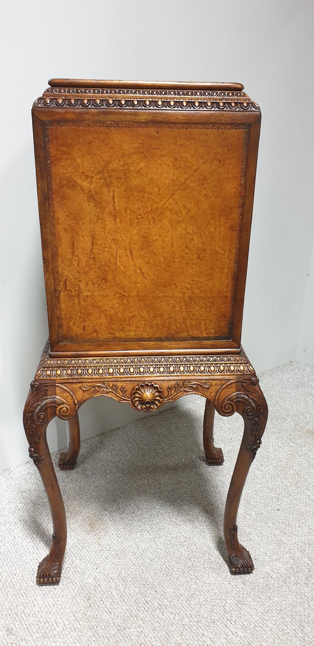 Outstanding Chest of Drawers on Stand View XI