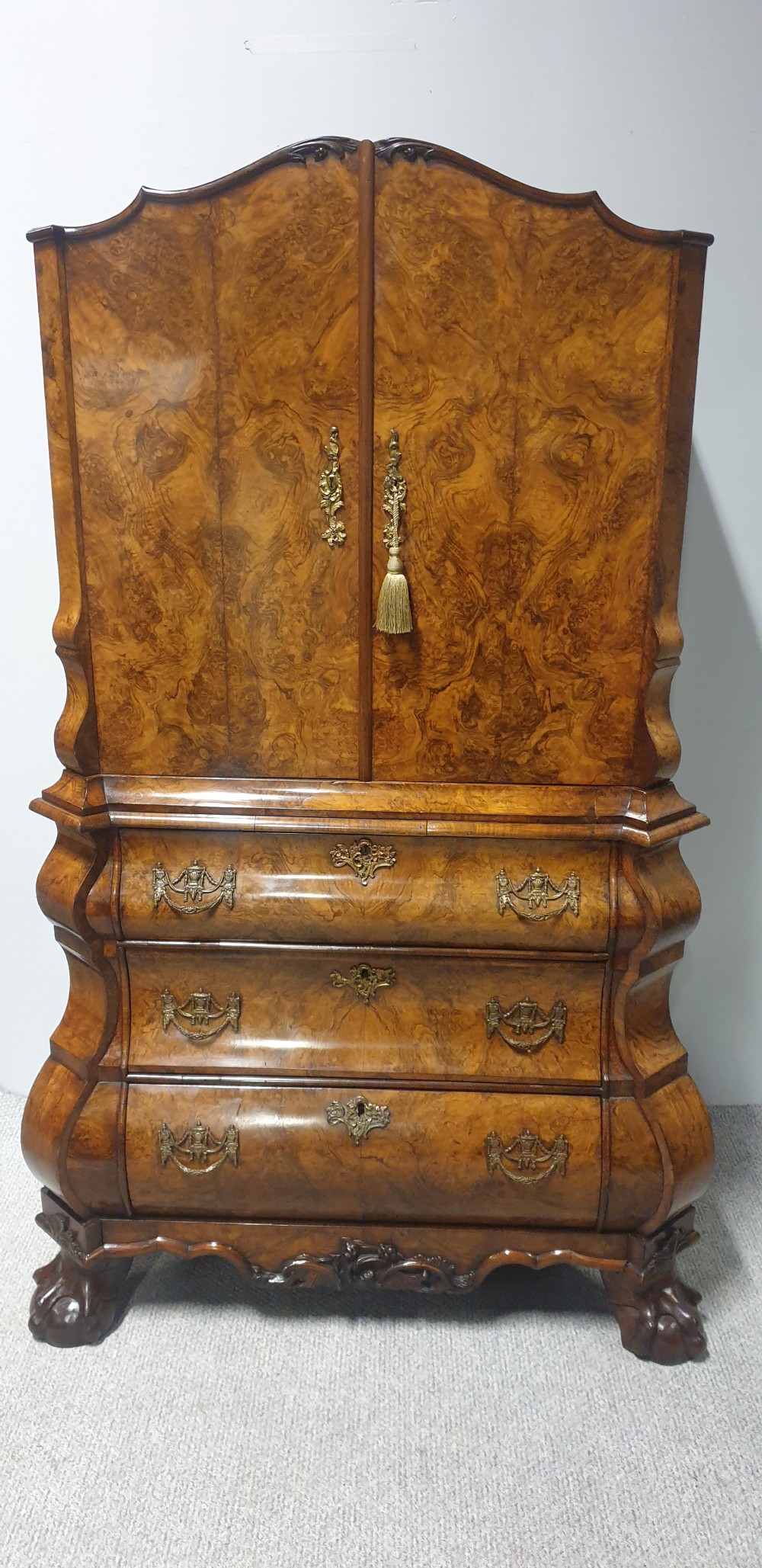 C18th Burr Walnut Secretaire View XIV
