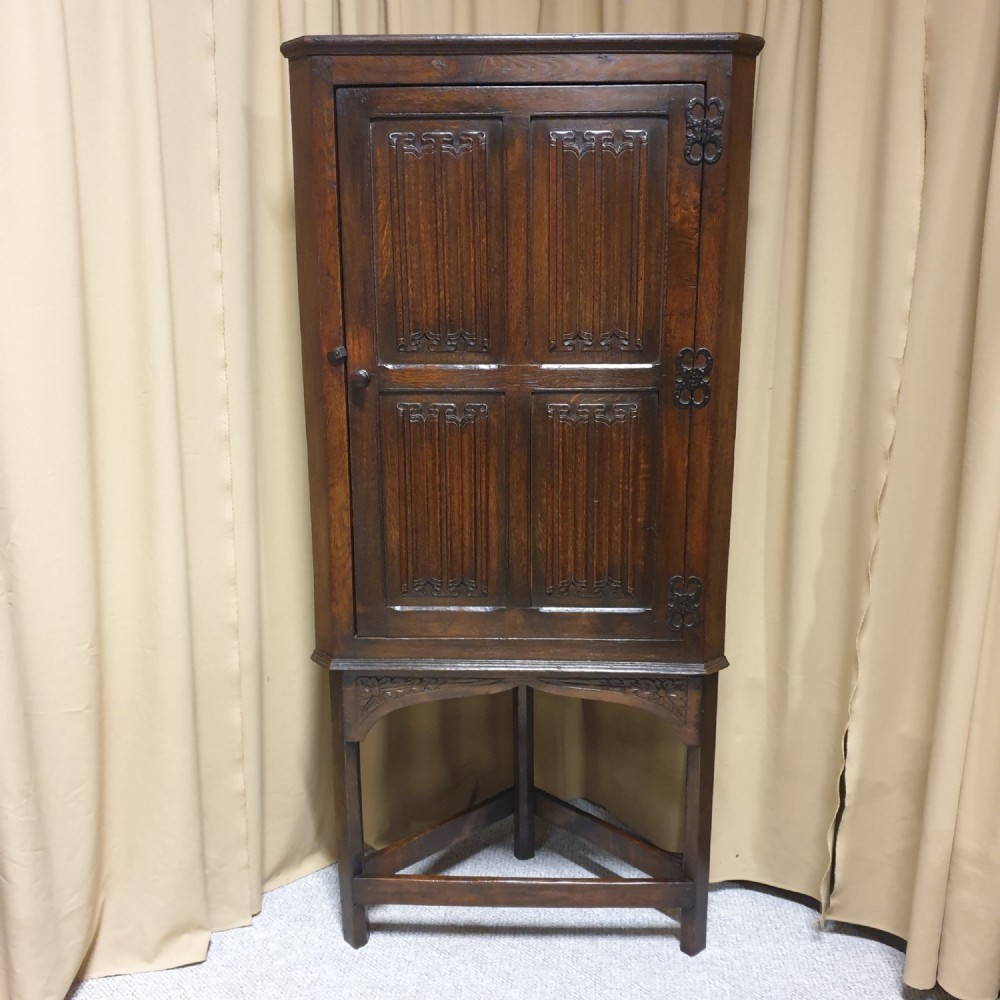 Good Oak Corner Cabinet on Stand