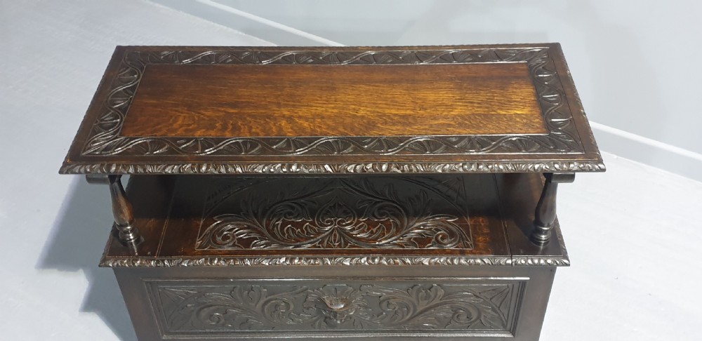Excellent Green Man Oak Monks Bench View VI