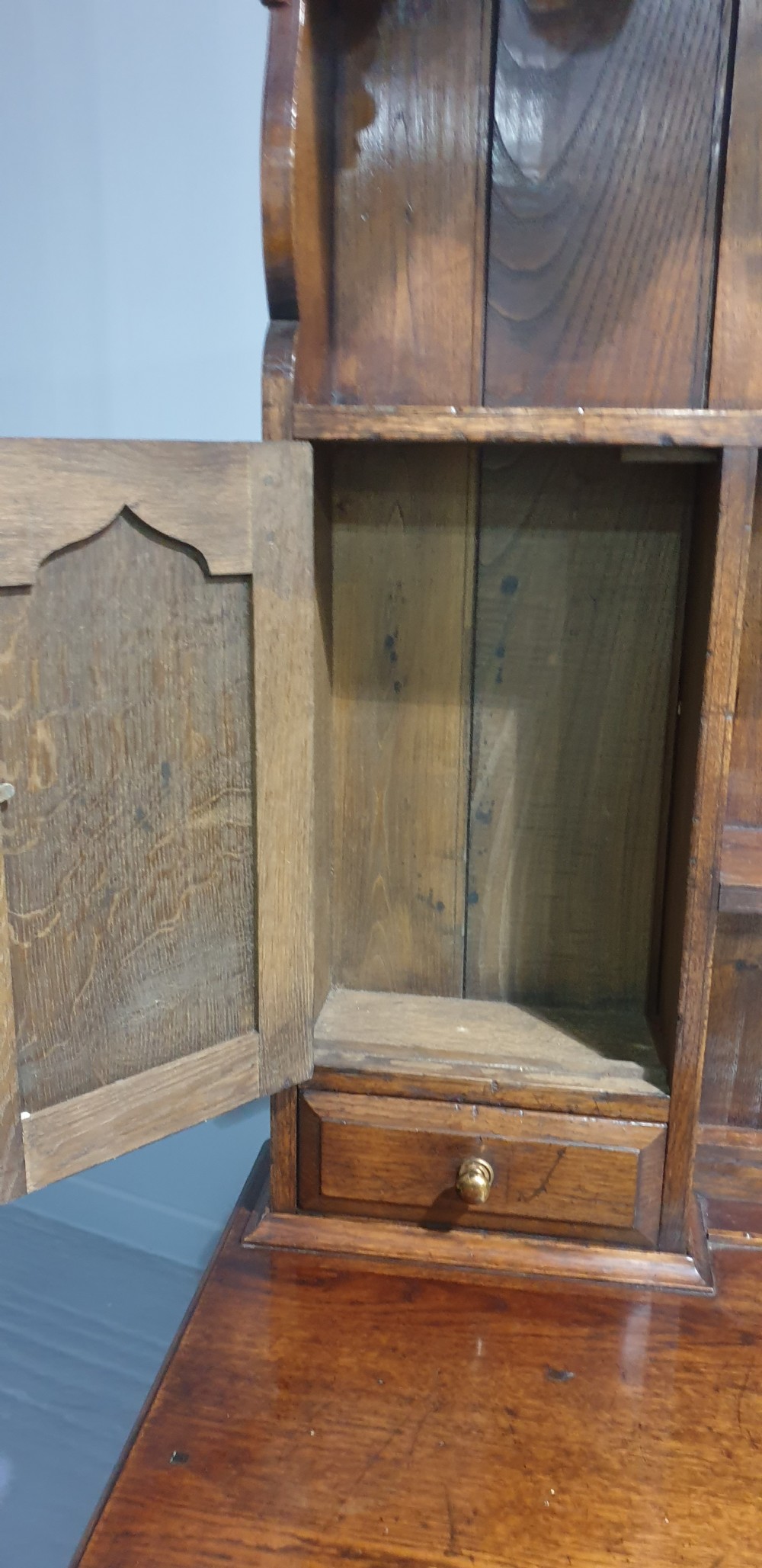 Fabulous Oak Dresser View VII