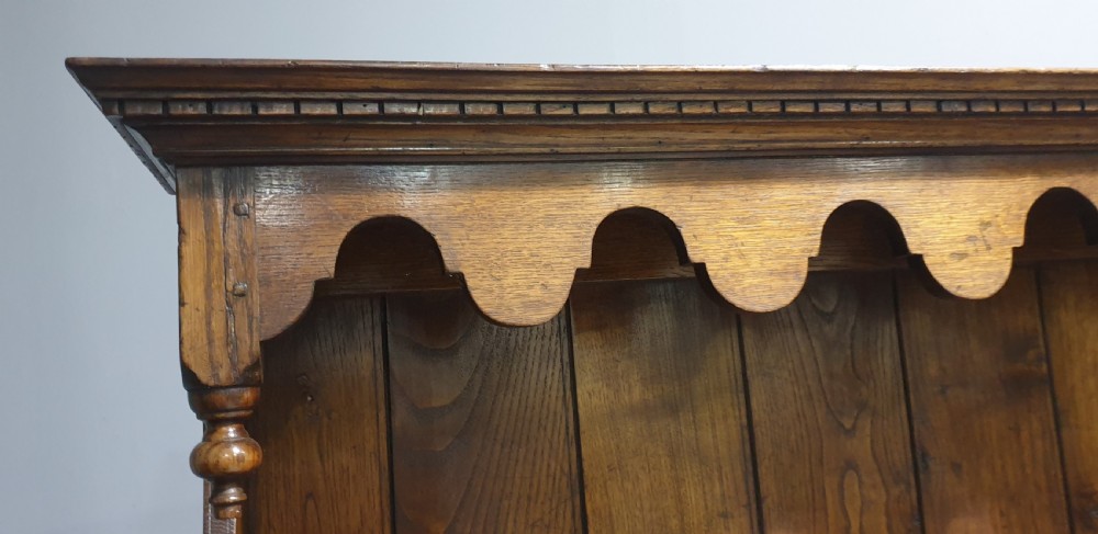 Fabulous Oak Dresser View X