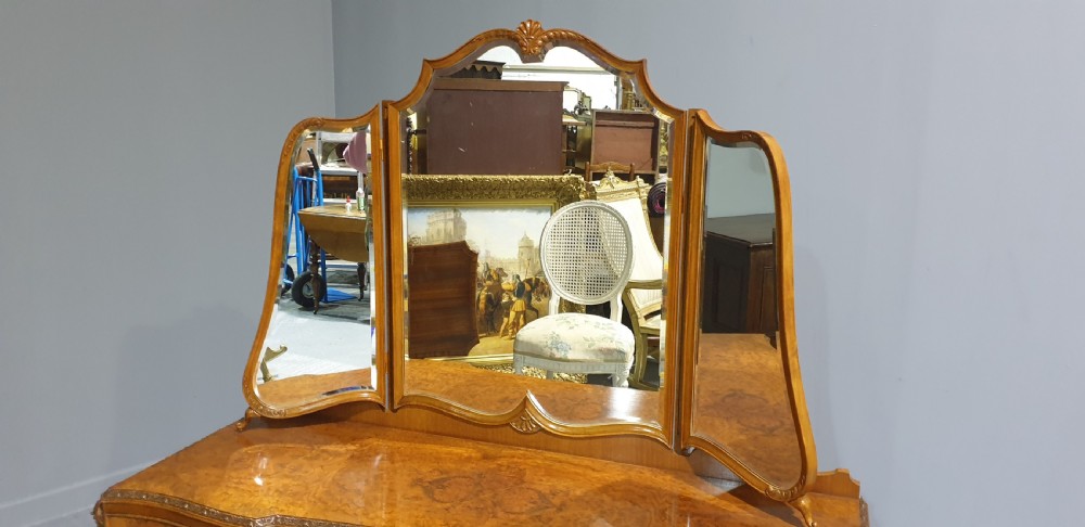 Beautiful Burr Walnut Dressing Table View VII