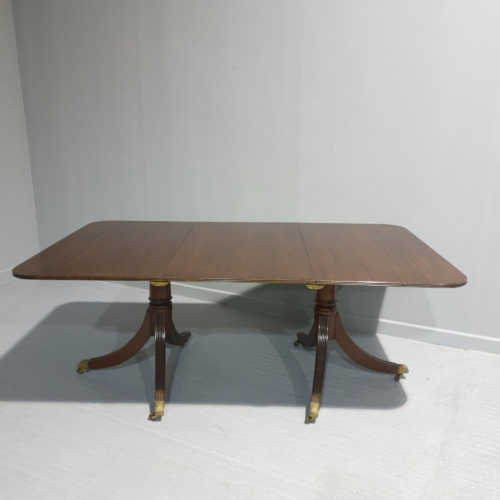 Very Good Mahogany Double Pedestal Dining Table
