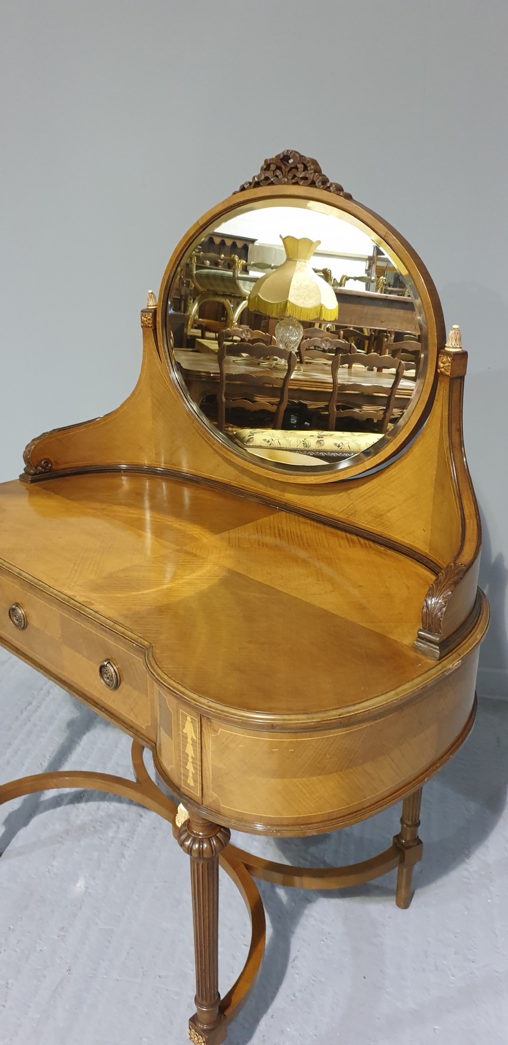 Edwardian Mahogany Inlaid Dressing Table View X
