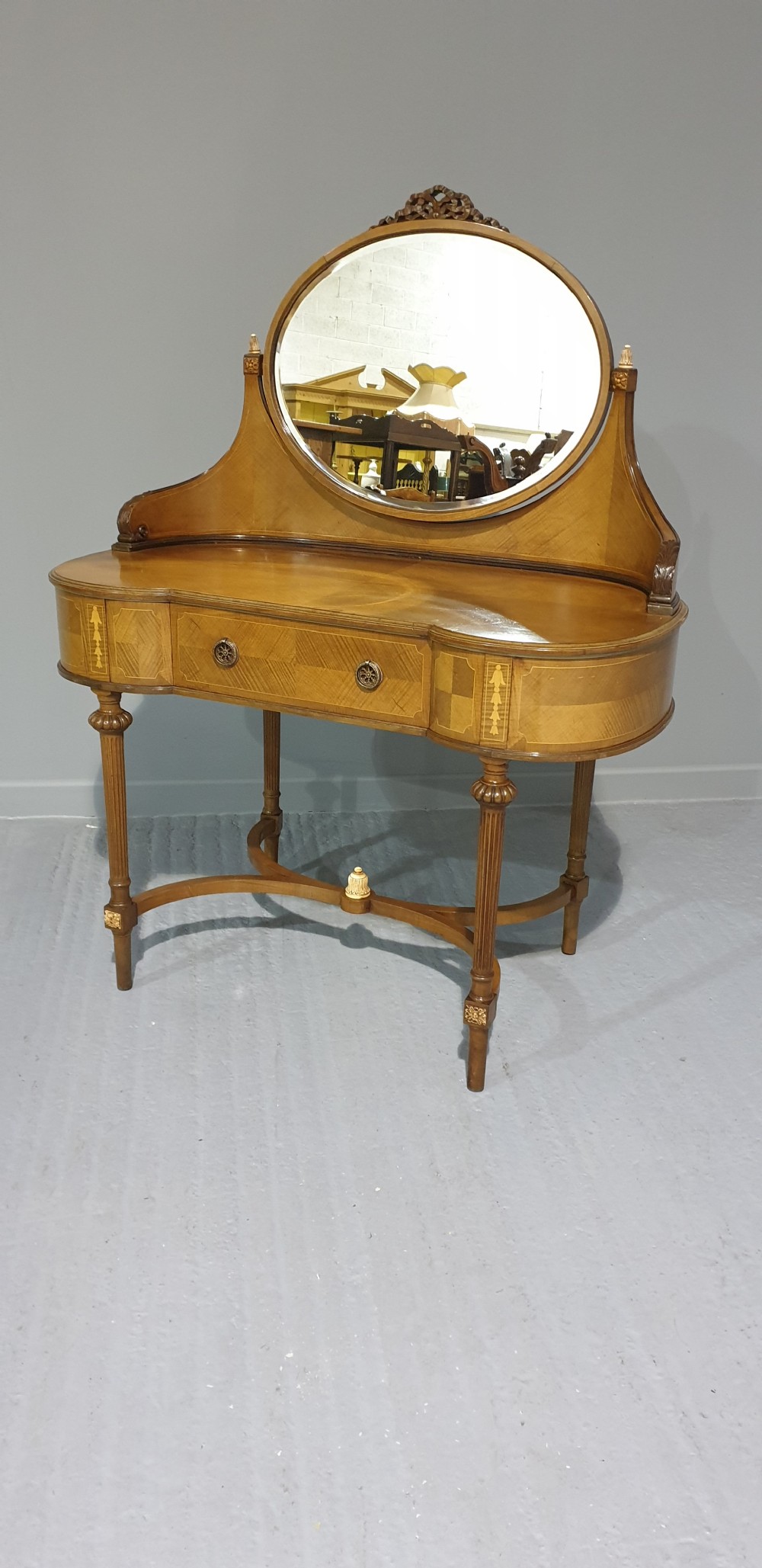 Edwardian Mahogany Inlaid Dressing Table View XIV