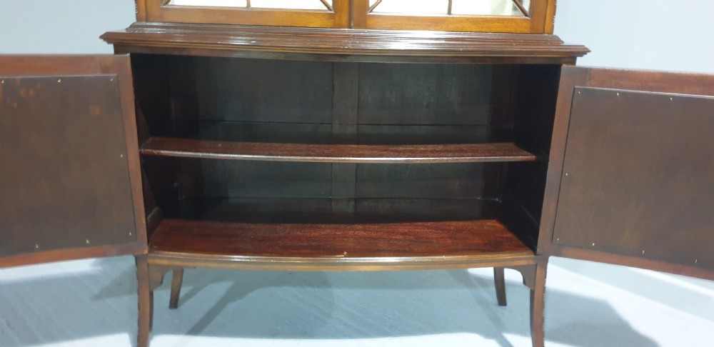Excellent Quality Mahogany Display Cabinet View VI