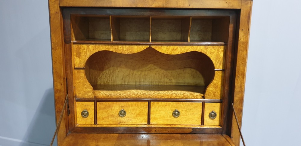 Super French Burr Walnut Escritoire View V