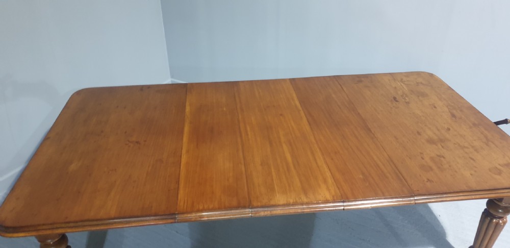 William 4th Mahogany Extending Dining Table View VIII