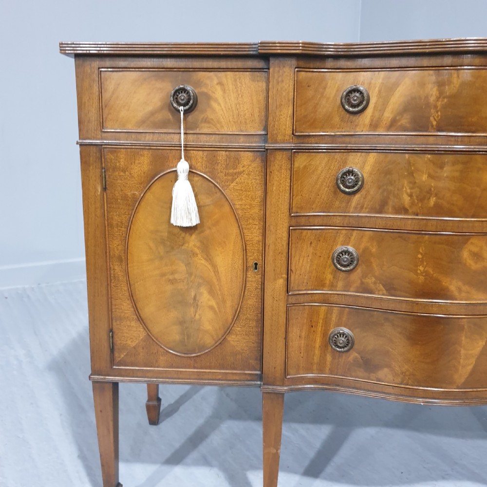 Very Nice Mahogany Sideboard of Small Proportions View V