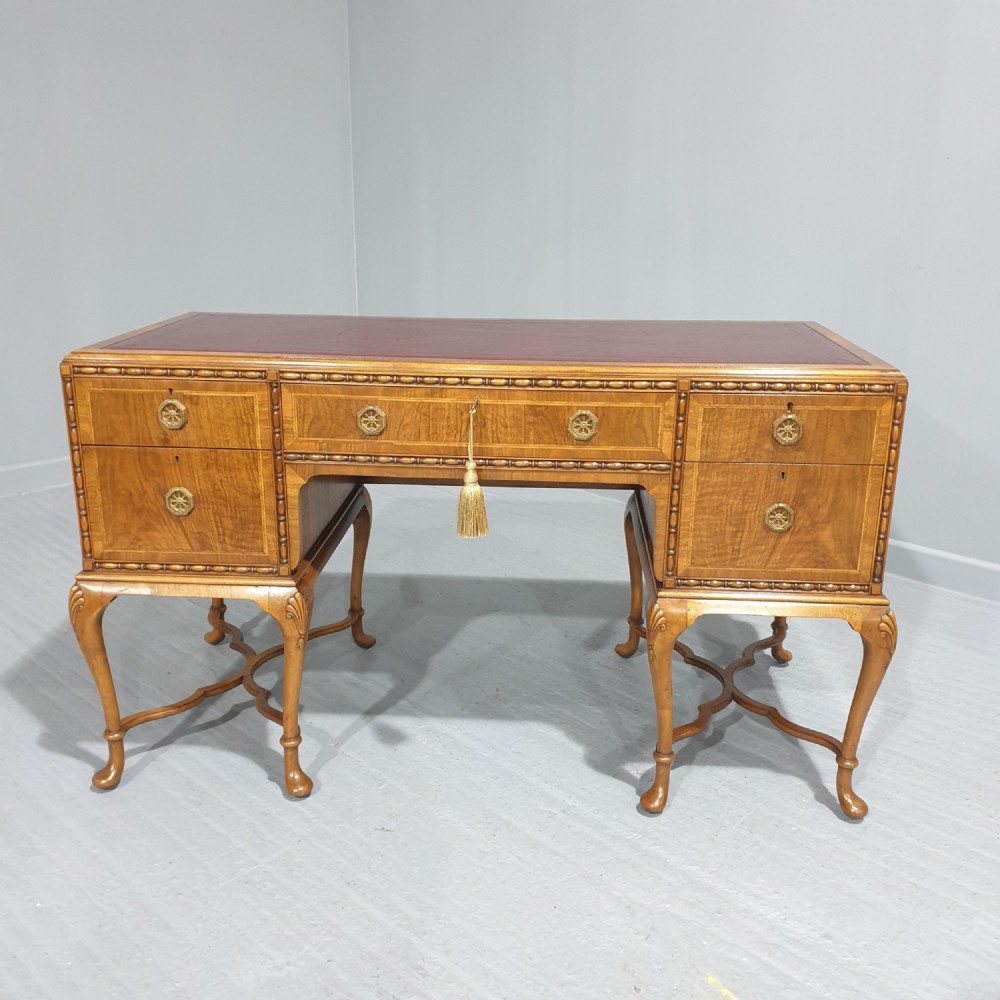 Top Quality Walnut Inlaid Desk