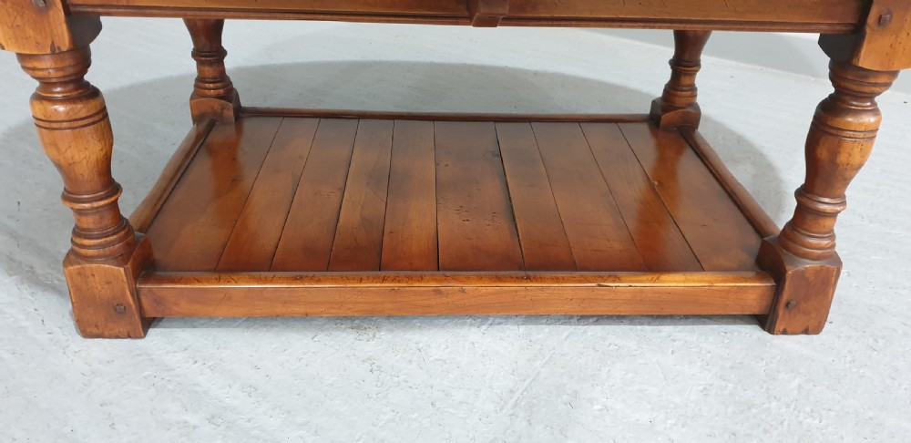 Top Quality Cherry Wood Coffee Table View V