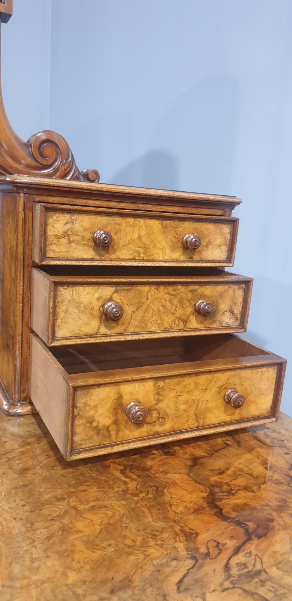 Outstanding Burr Walnut Dressing Table View X