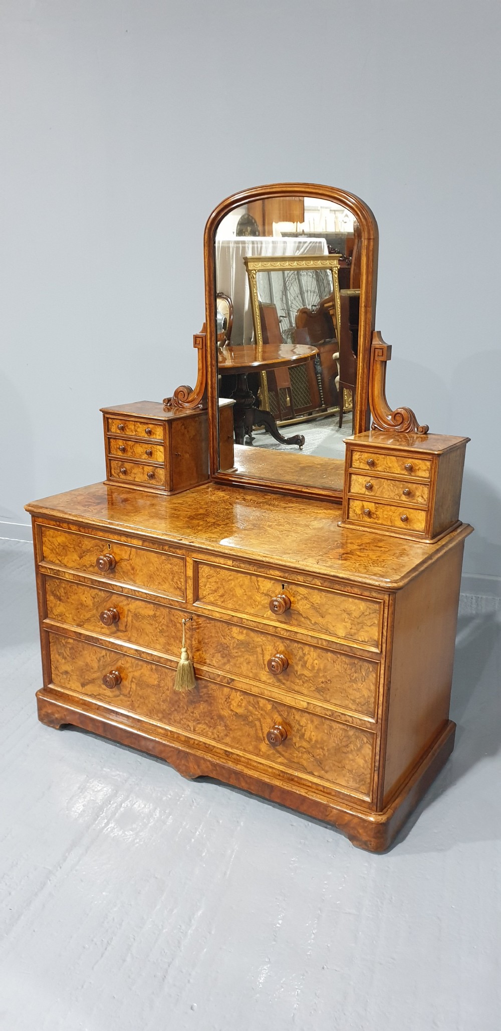 Outstanding Burr Walnut Dressing Table View XII