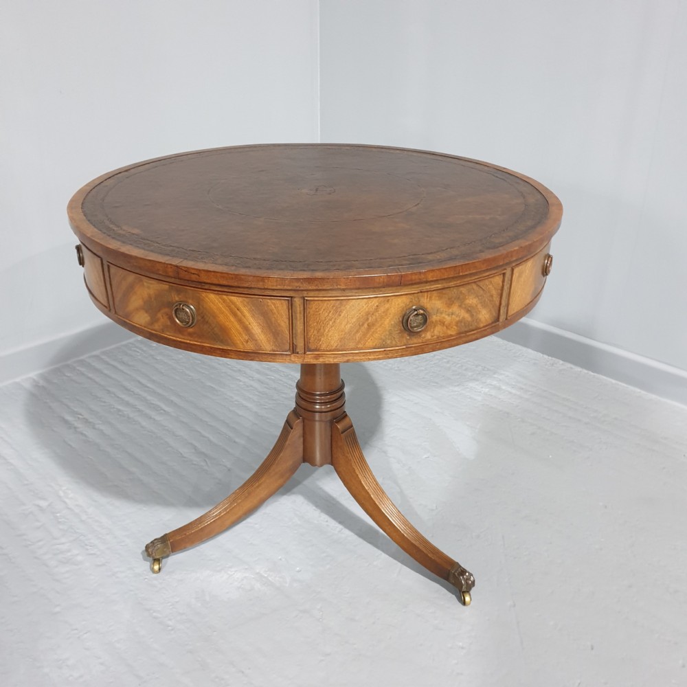 Excellent Mahogany Drum Table