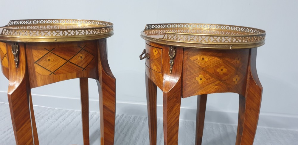 Superb Near Pair Oval Marquetry Bedside Lamp Tables View VII