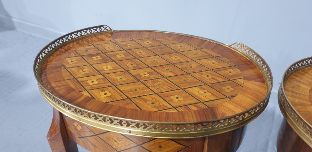 Superb Near Pair Oval Marquetry Bedside Lamp Tables View XIII
