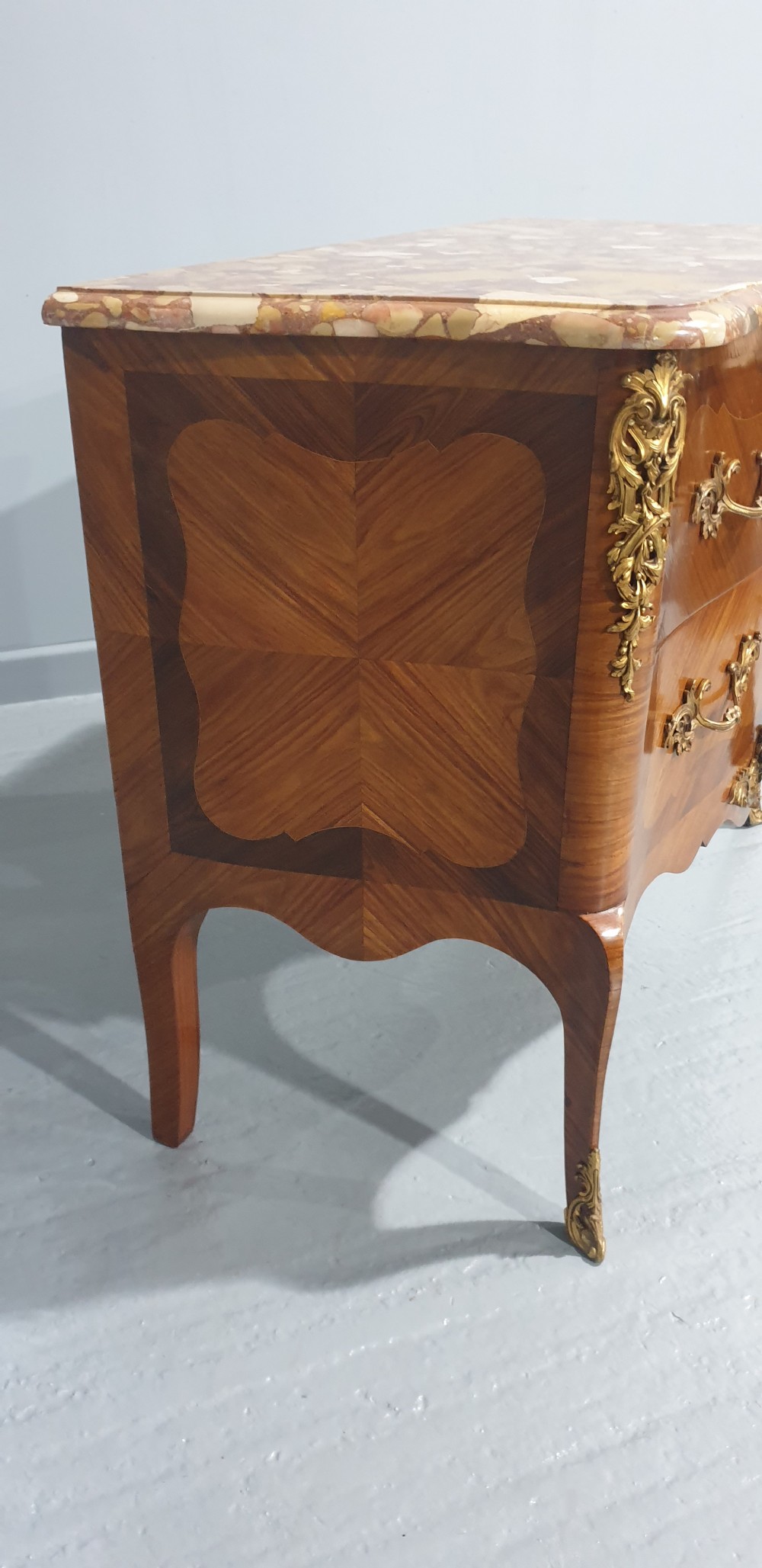 Top quality French Commode Chest of Drawers View IX