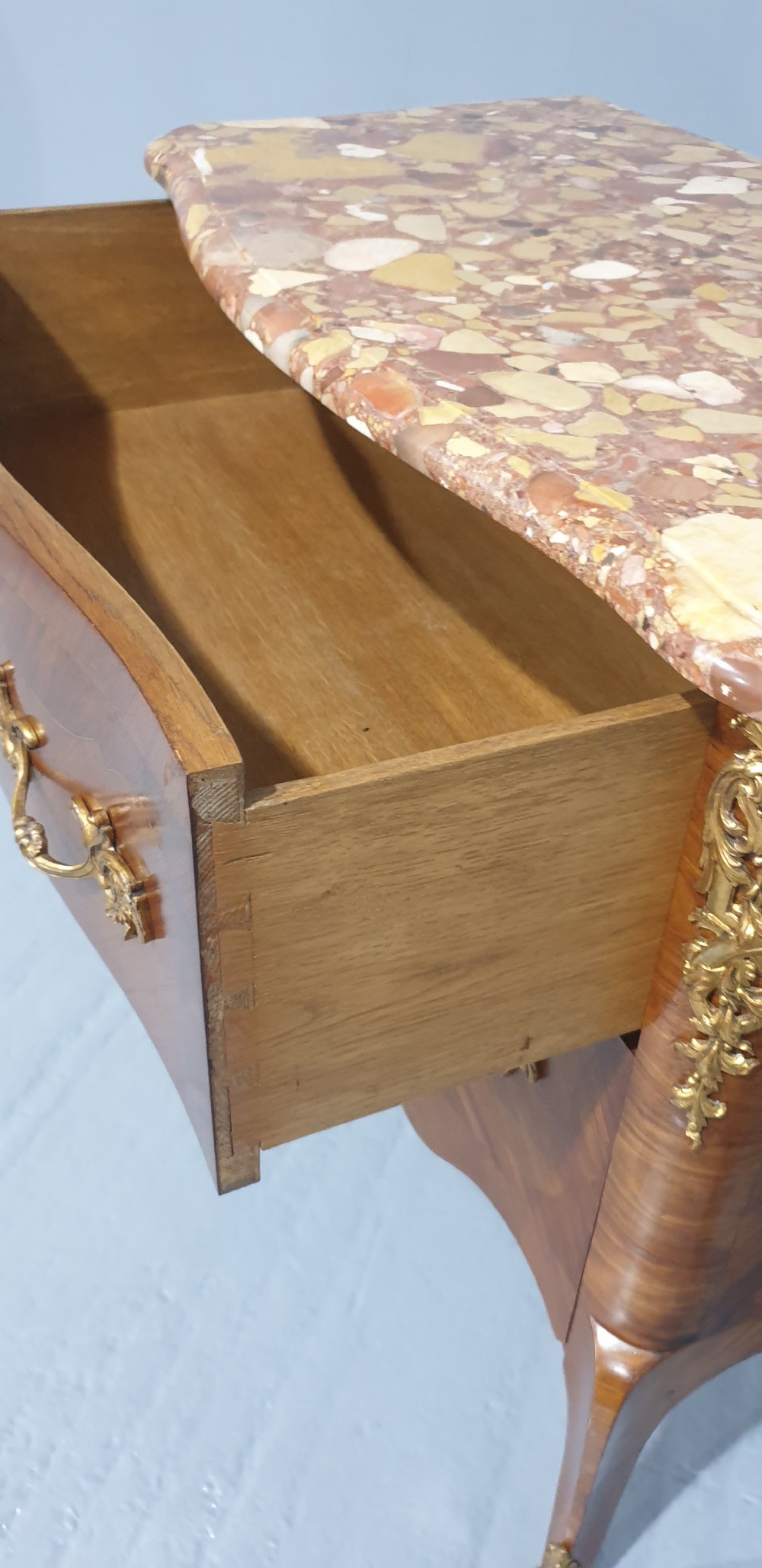 Top quality French Commode Chest of Drawers View XII