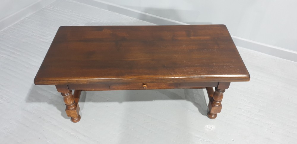 Very Nice Oak Coffee Table View III