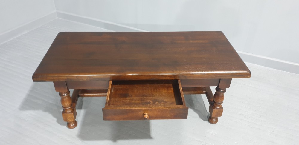 Very Nice Oak Coffee Table View VI