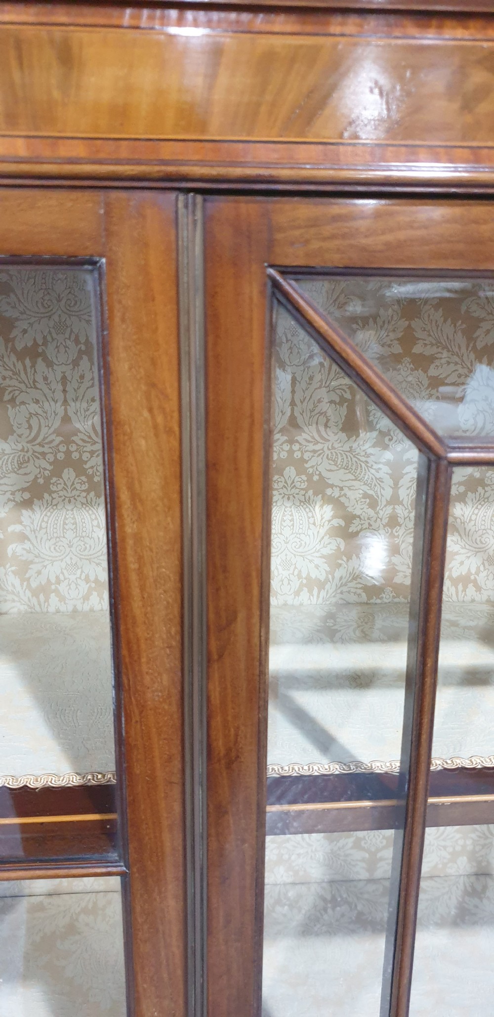 Top Quality Inlaid Mahogany Display Cabinet View XV